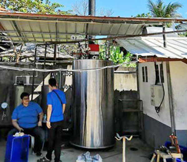 Caldera de Vapor Vertical de 500 kg en Filipinas
